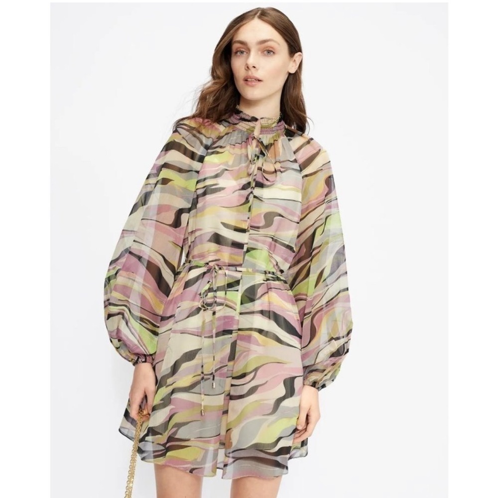 NWT Ted Baker Zeenaa Blouson Sleeve Mini Dress in Dusky Pink